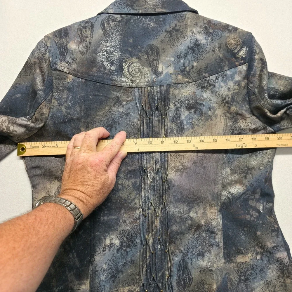 Coldwater Creek Women's Metallic Paisley Pintuck Jacket Size 12
